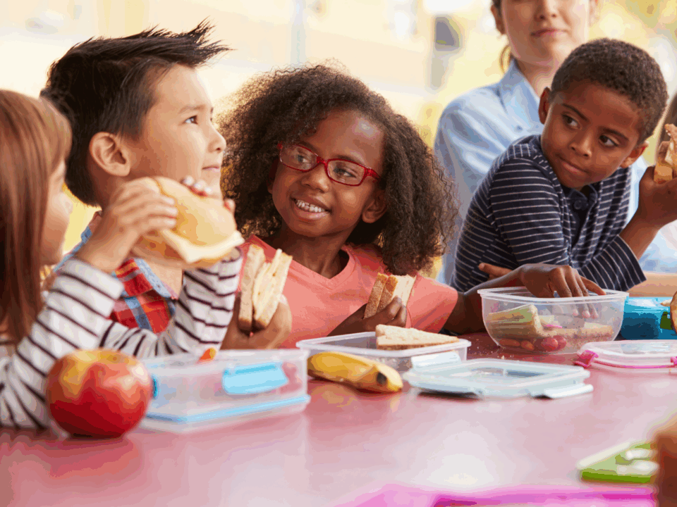quick snacks; kids eating lunch together