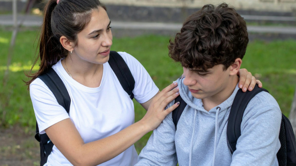 When Emotional Support Turns Into Emotional Dependence