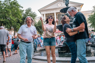 free family fun; rock n rowe